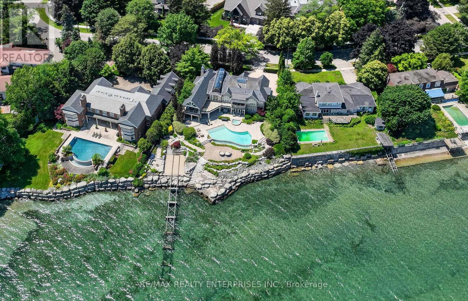 1500 Watersedge Road, Mississauga, ON - Outdoor With In Ground Pool With View