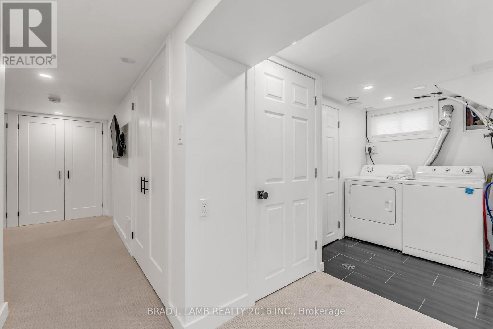 794 The Queensway, Toronto, ON