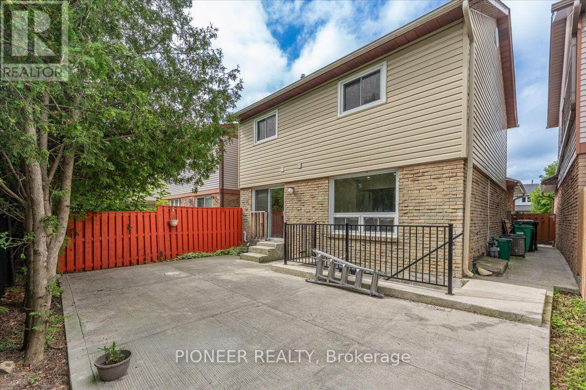 22 Wolverton Crescent, Brampton, ON - Outdoor With Exterior