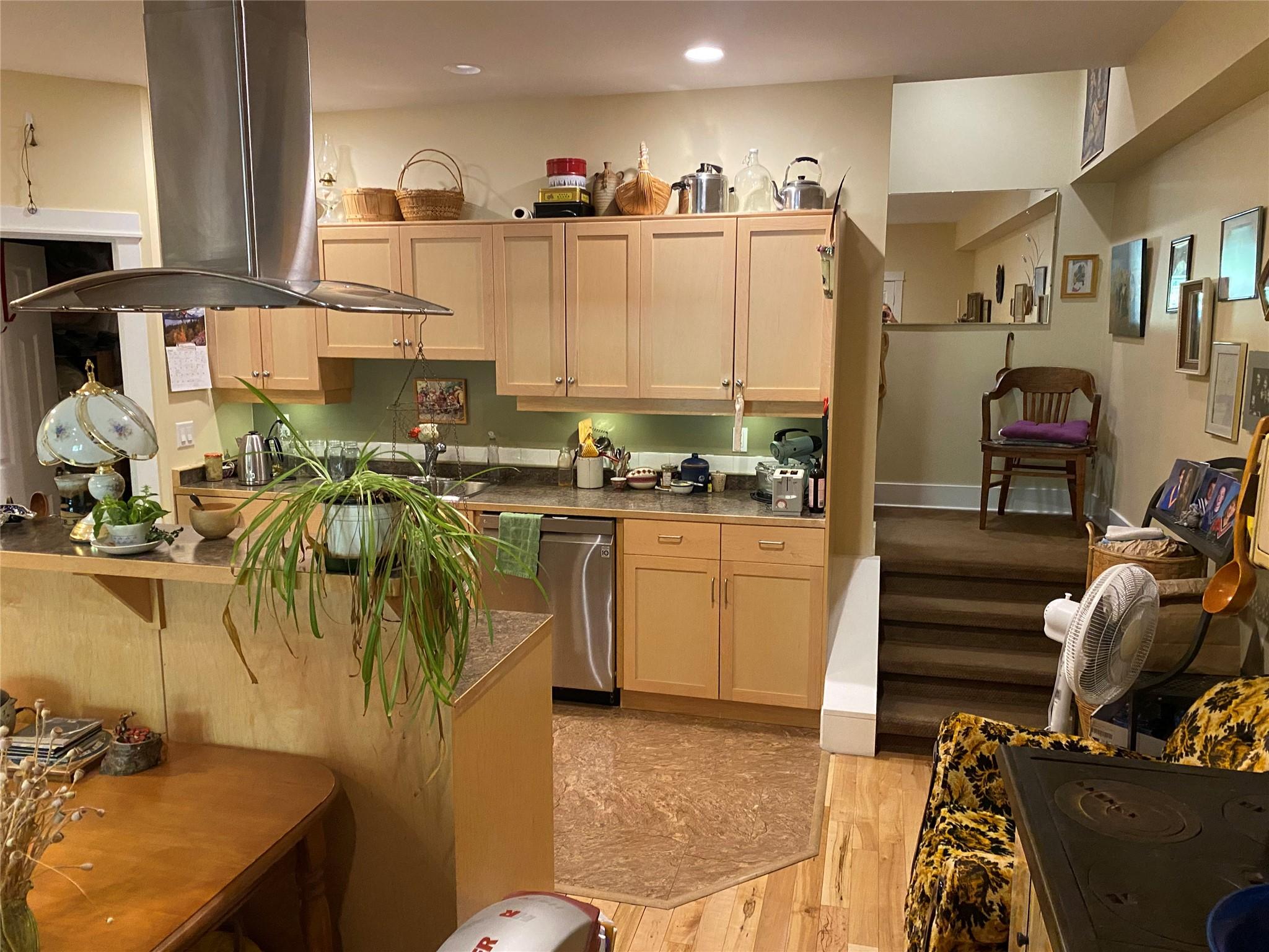 7-912 Slocan Street, Slocan, BC