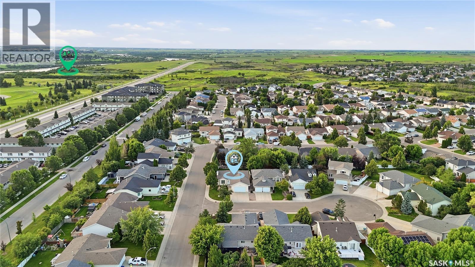 743 Pezer Court, Saskatoon, SK
