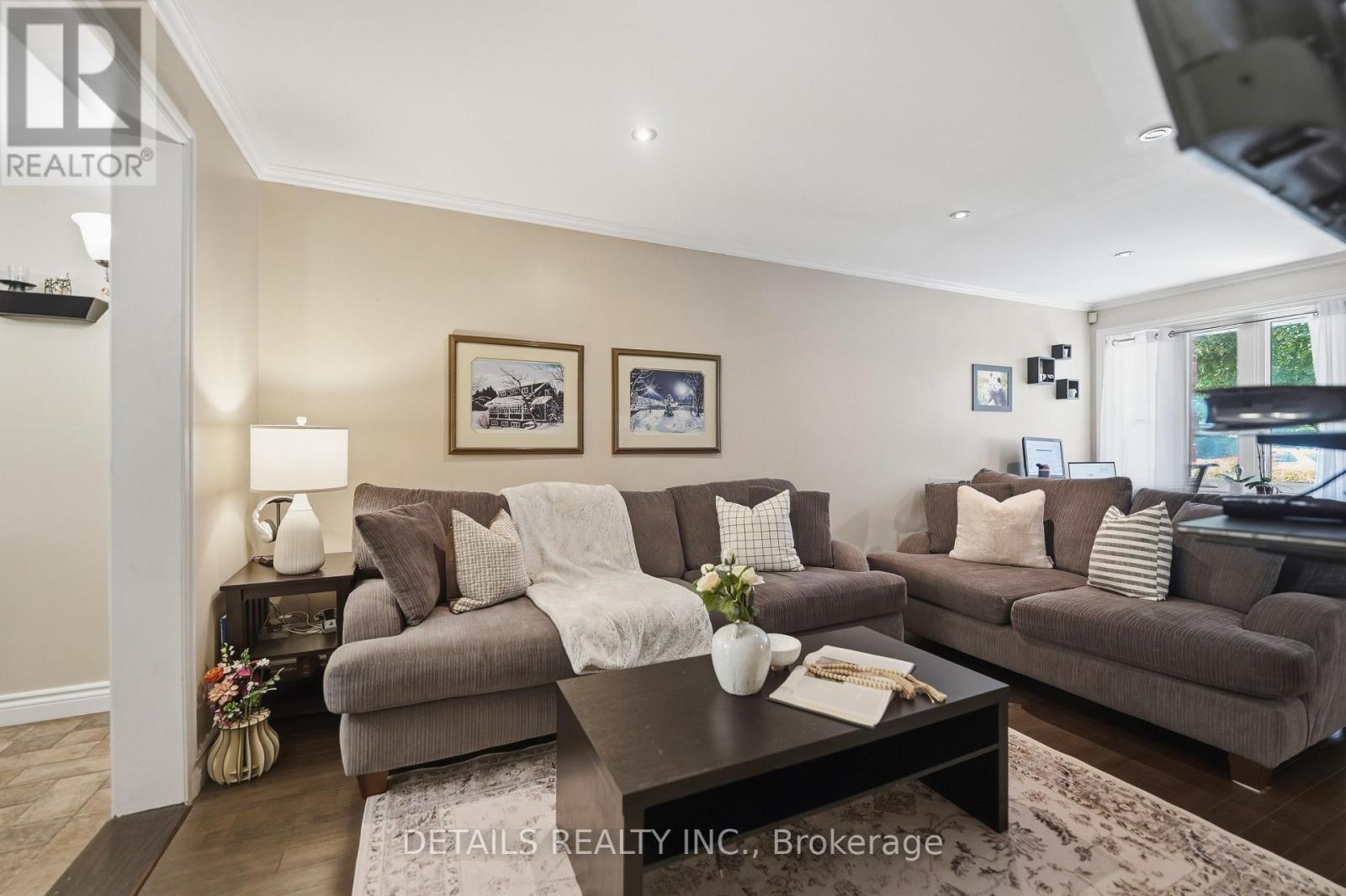 24 Southport Drive, Ottawa, ON