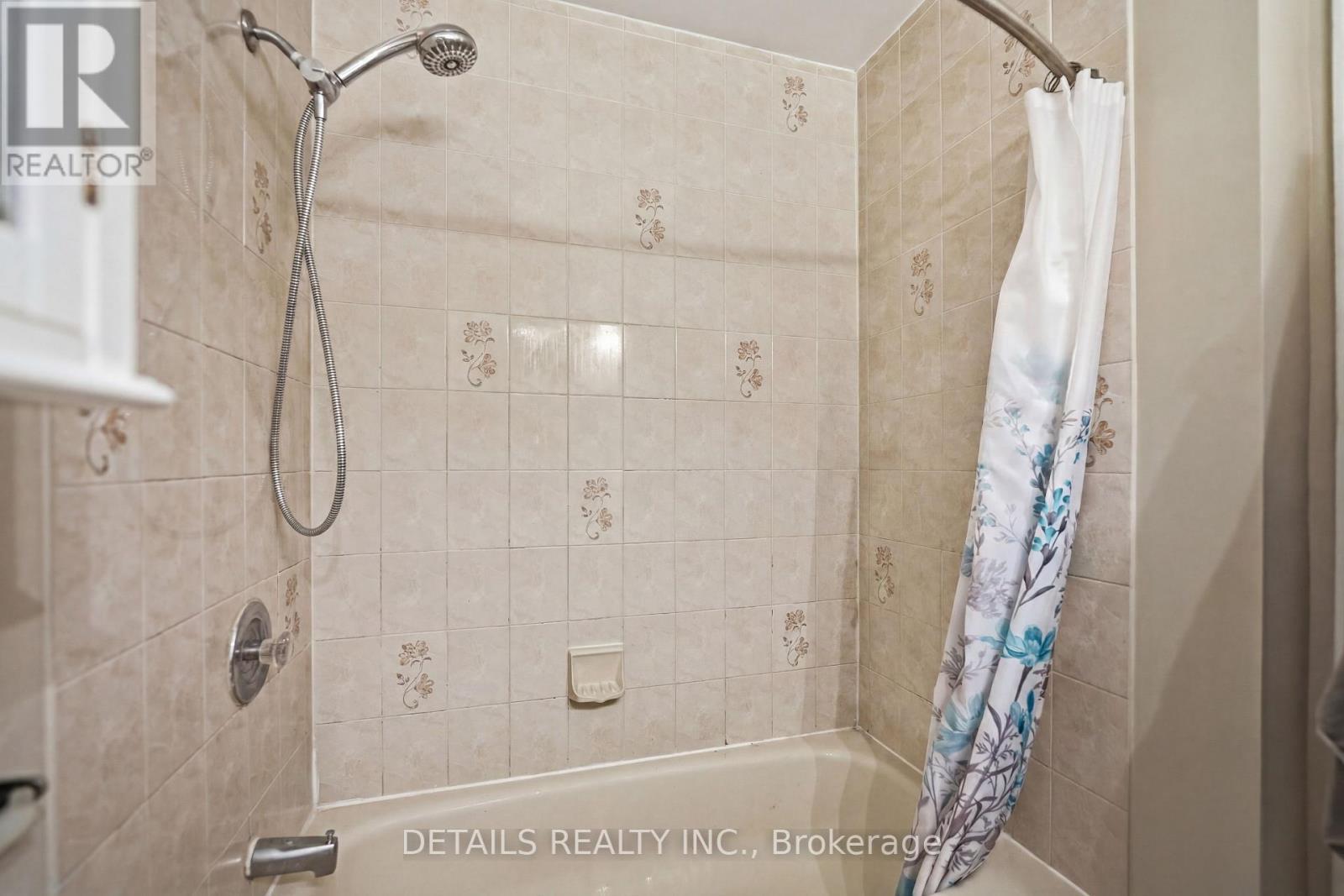 24 Southport Drive, Ottawa, ON
