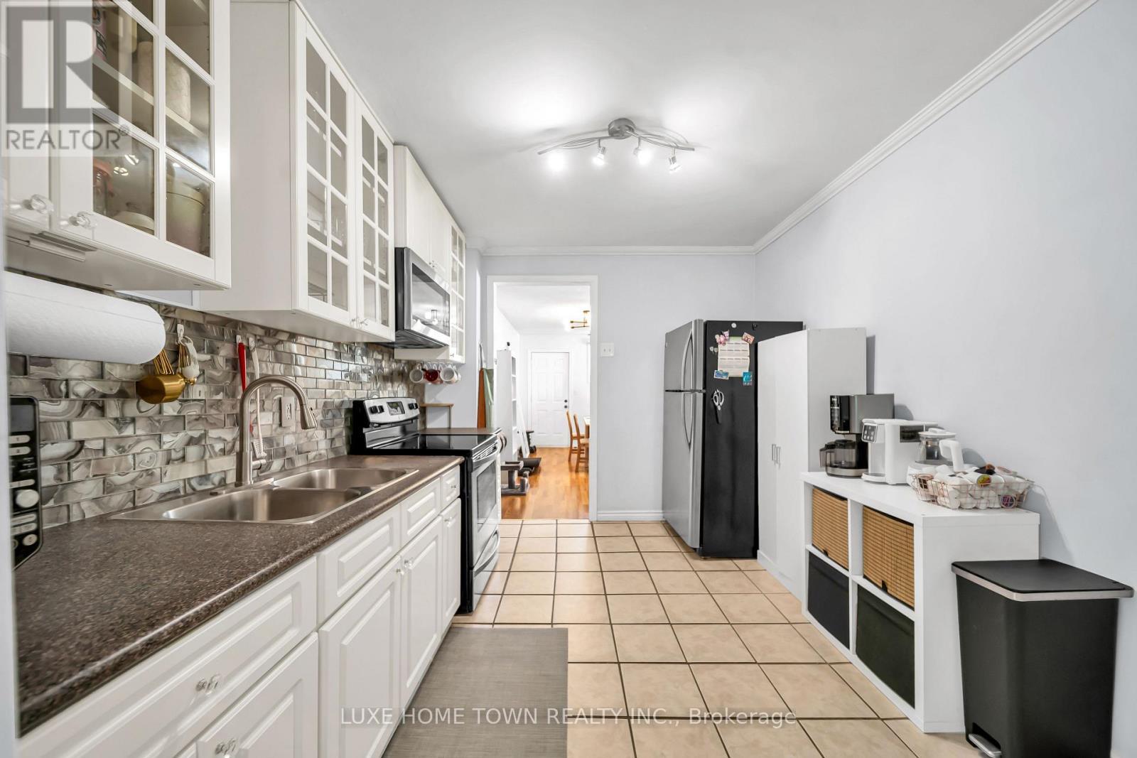97 Hope Avenue, Hamilton, ON
