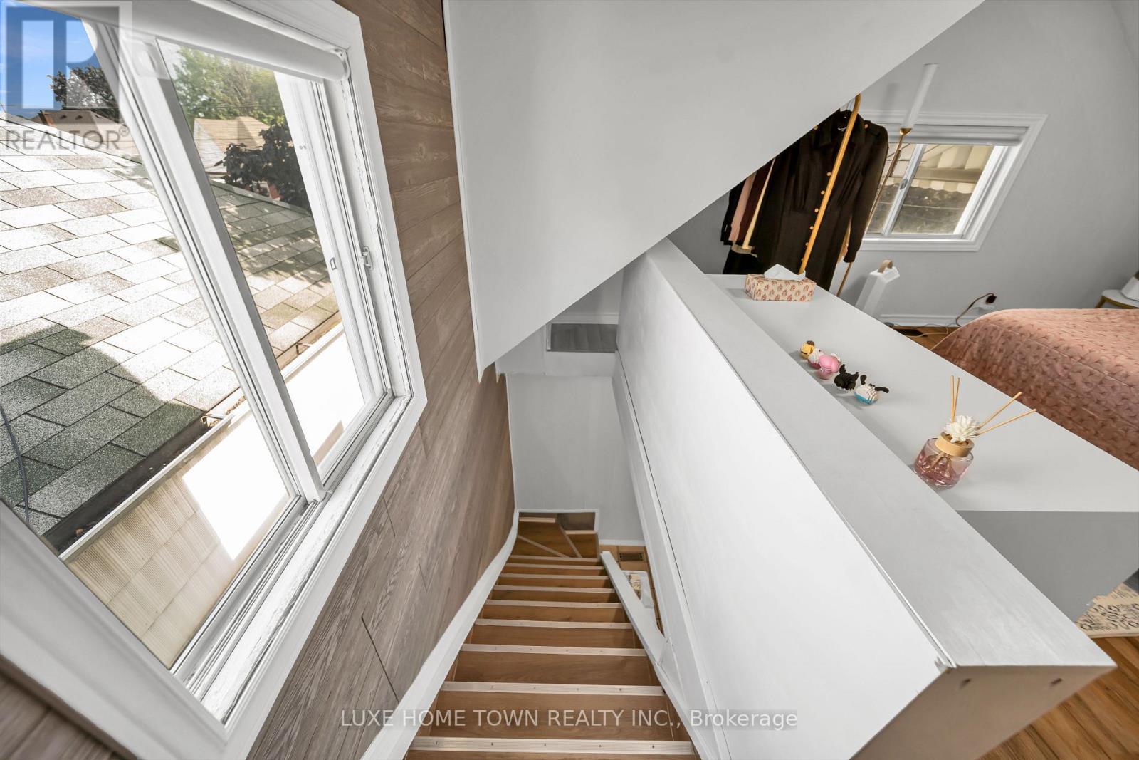 97 Hope Avenue, Hamilton, ON