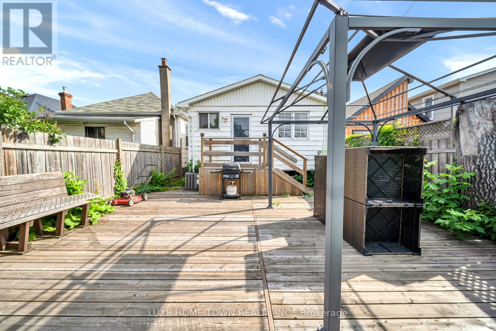 97 Hope Avenue, Hamilton, ON
