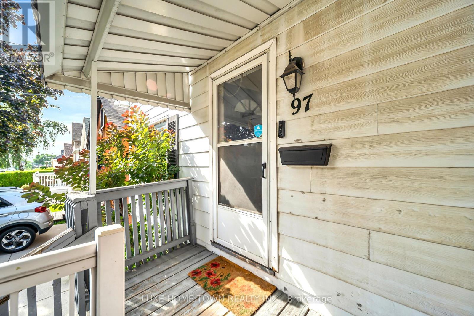 97 Hope Avenue, Hamilton, ON