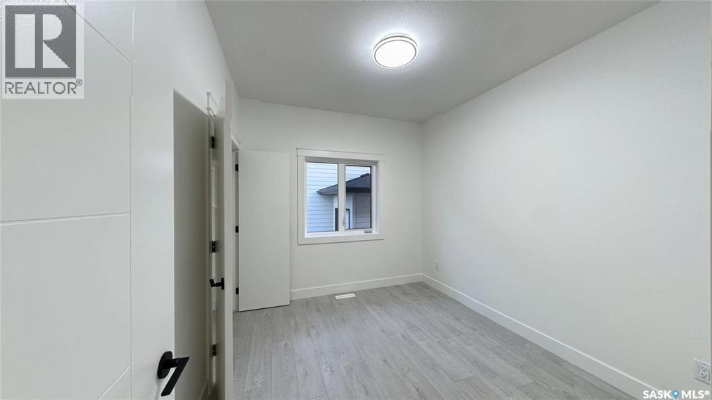 443 Yuel Crescent, Saskatoon, SK