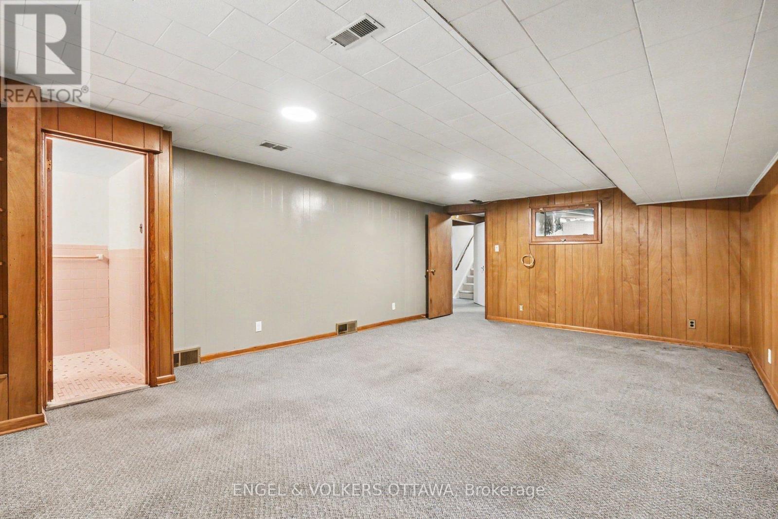 325 Summit Avenue, Ottawa, ON