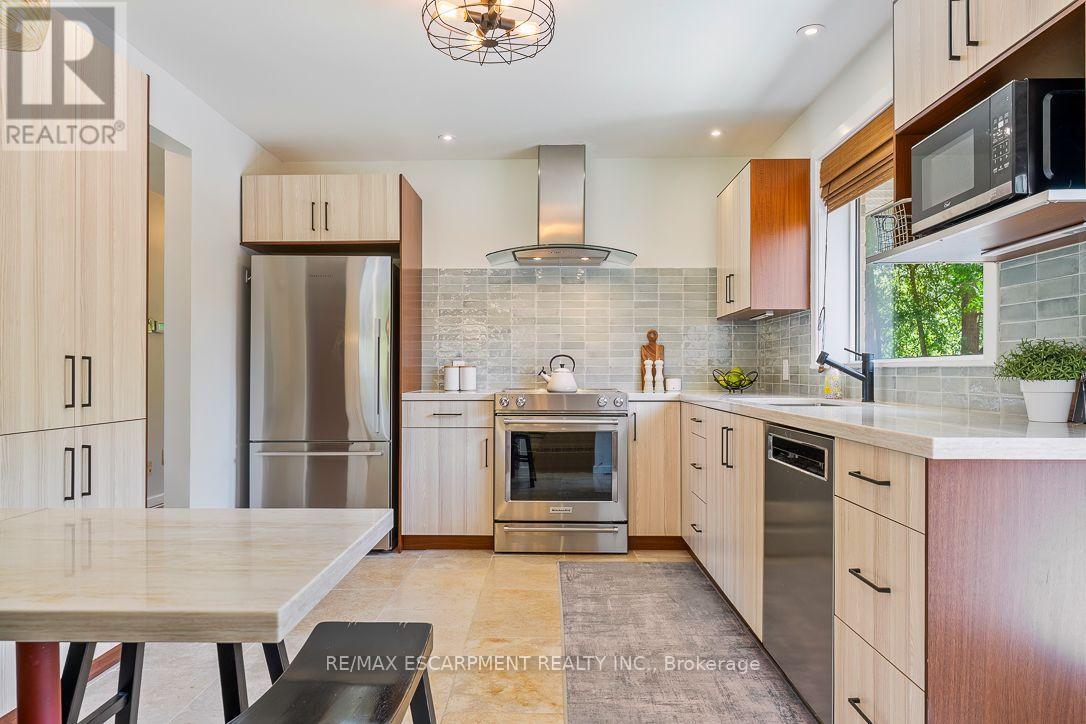 1548 Wembury Road, Mississauga, ON
