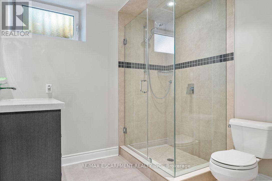 1548 Wembury Road, Mississauga, ON