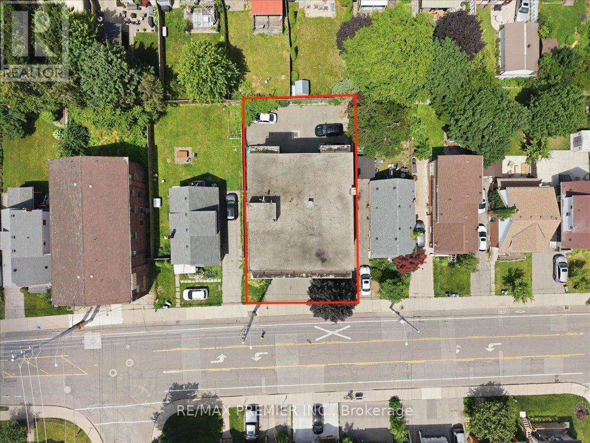 214 Wentworth Street S, Hamilton, ON