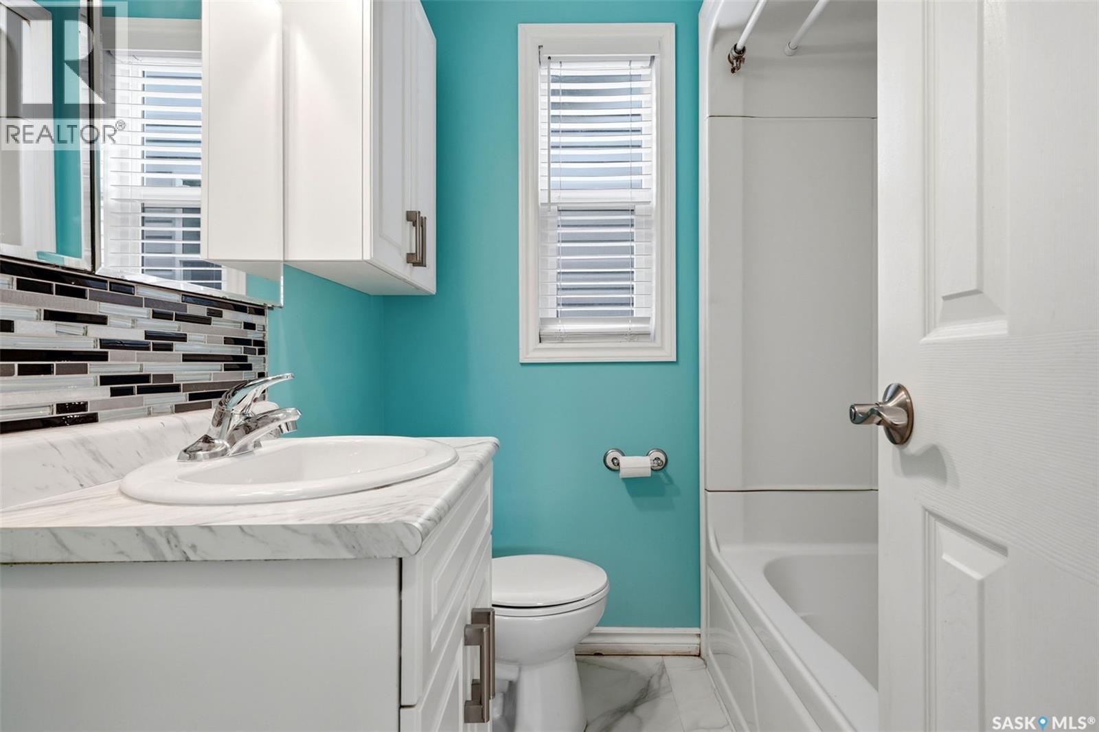 303 College Avenue, Regina, SK