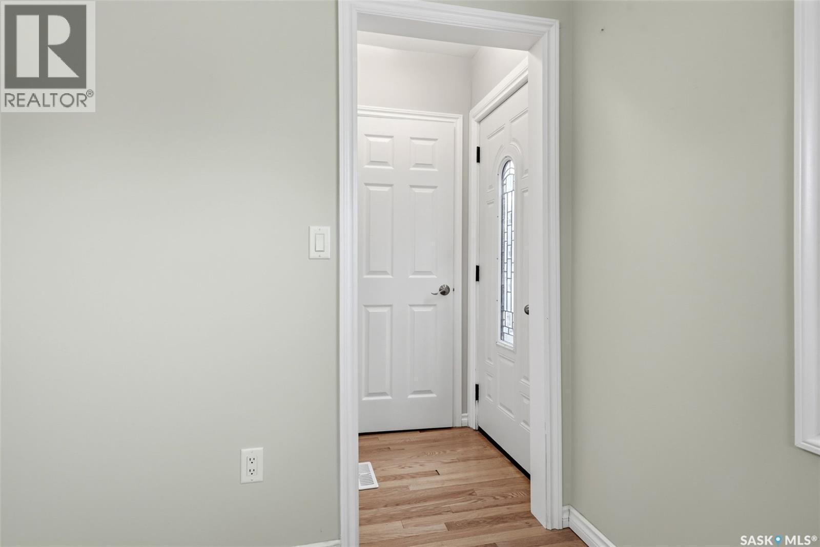 303 College Avenue, Regina, SK