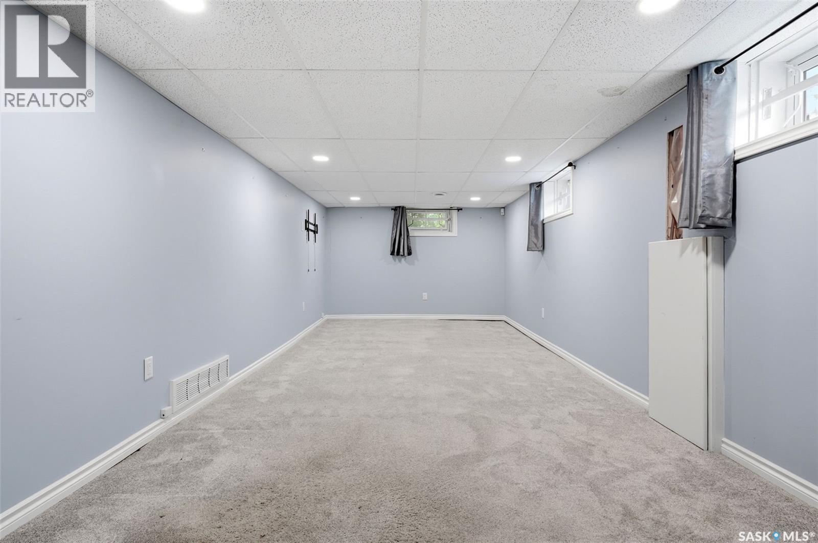 303 College Avenue, Regina, SK