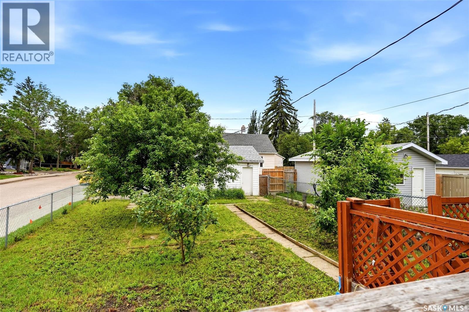 303 College Avenue, Regina, SK