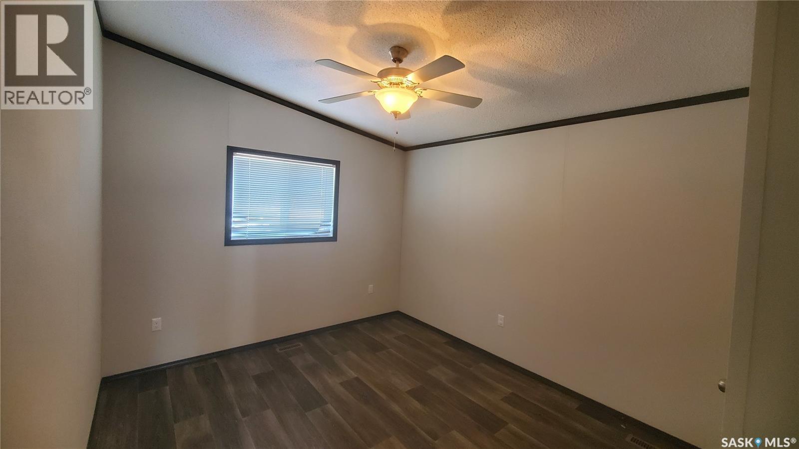 405 2Nd Avenue Se, Weyburn, SK