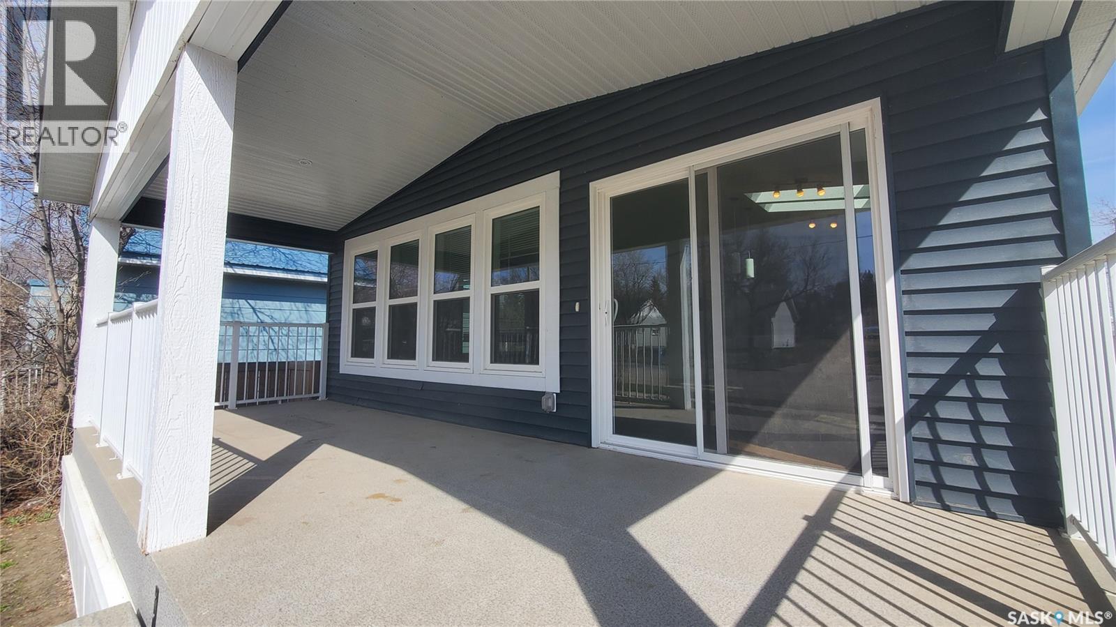 405 2Nd Avenue Se, Weyburn, SK