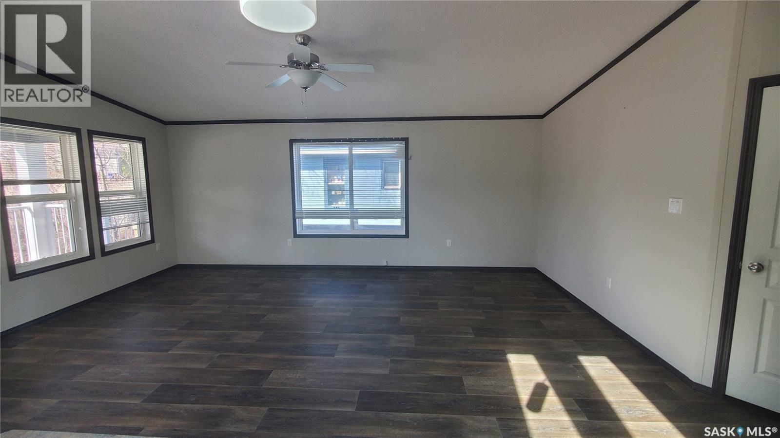 405 2Nd Avenue Se, Weyburn, SK