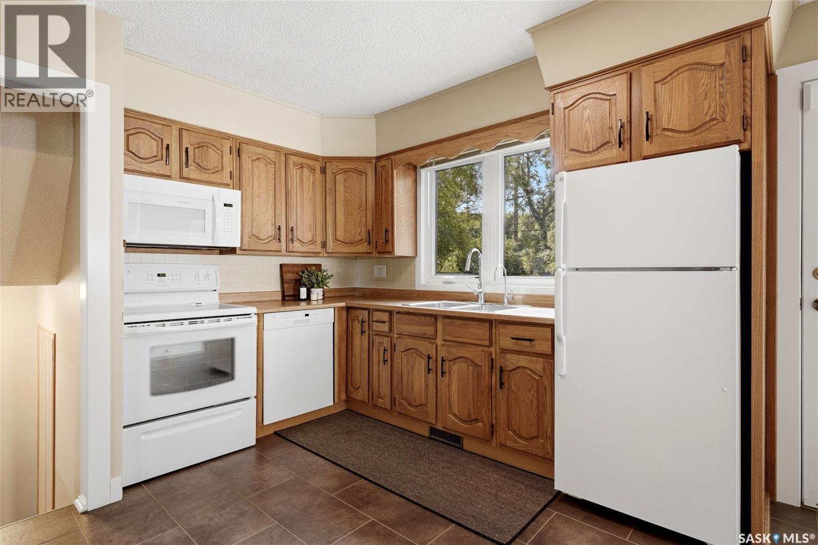233 Orchard Crescent, Regina, SK