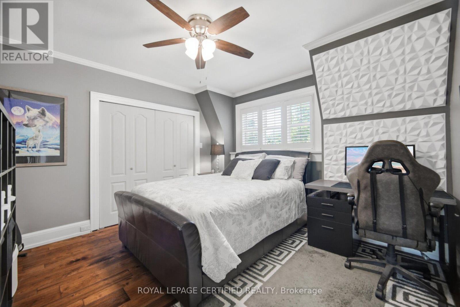 8 Elizabeth Street S, Brampton, ON