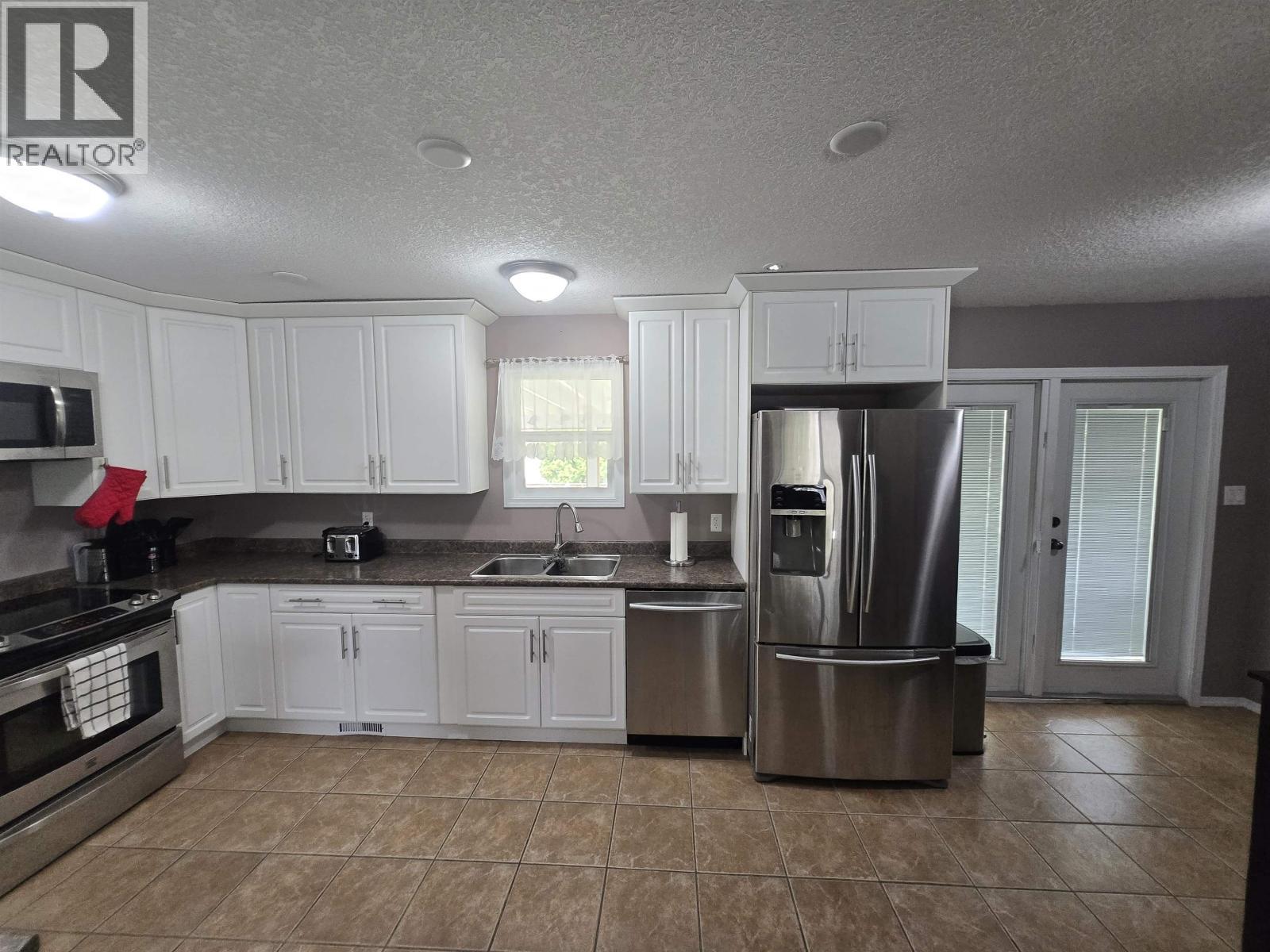 437 Robertson Avenue, Quesnel, BC