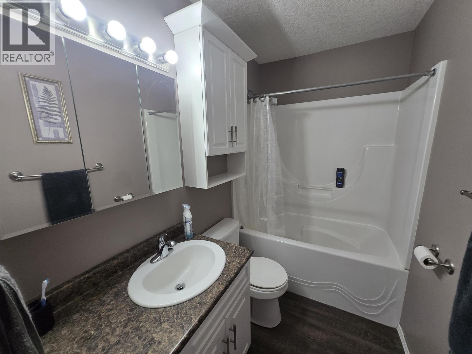 437 Robertson Avenue, Quesnel, BC