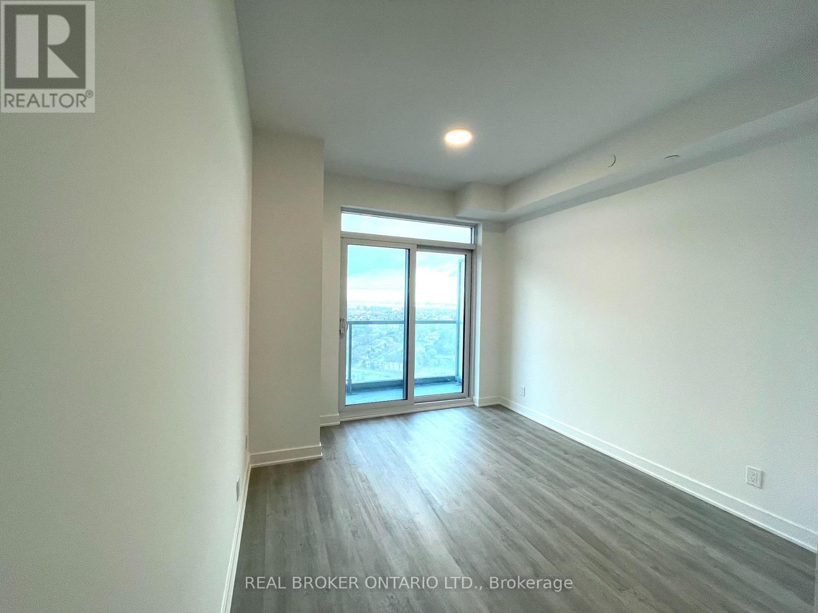 2009 - 50 Upper Mall Way, Vaughan, ON
