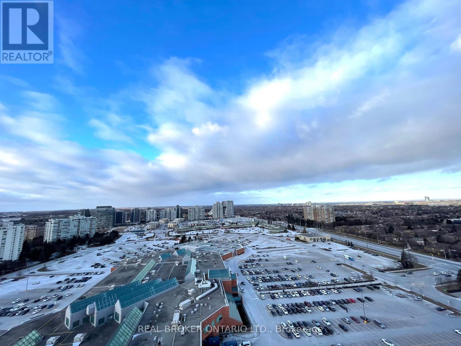 2009 - 50 Upper Mall Way, Vaughan, ON