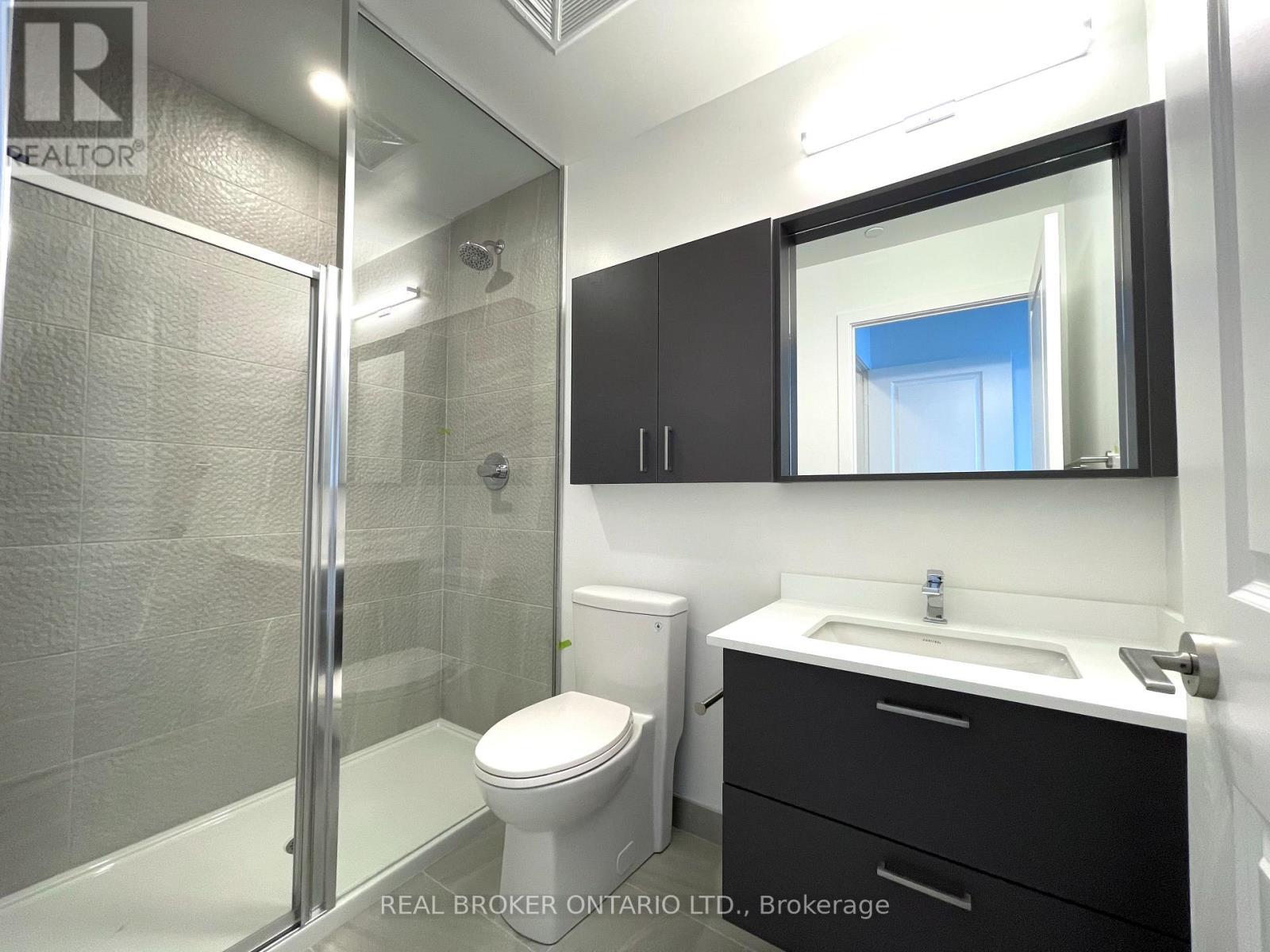 2009 - 50 Upper Mall Way, Vaughan, ON