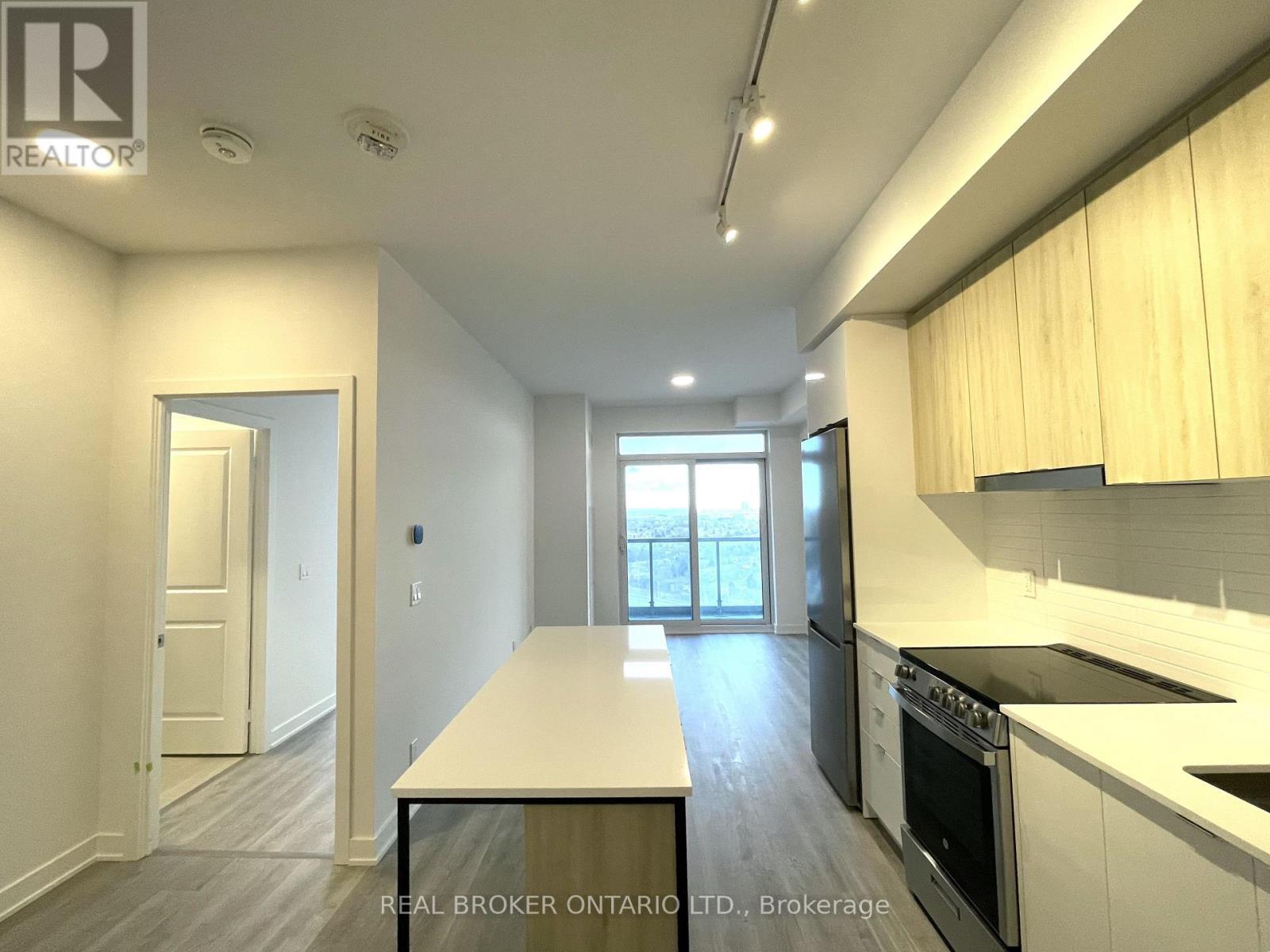 2009 - 50 Upper Mall Way, Vaughan, ON