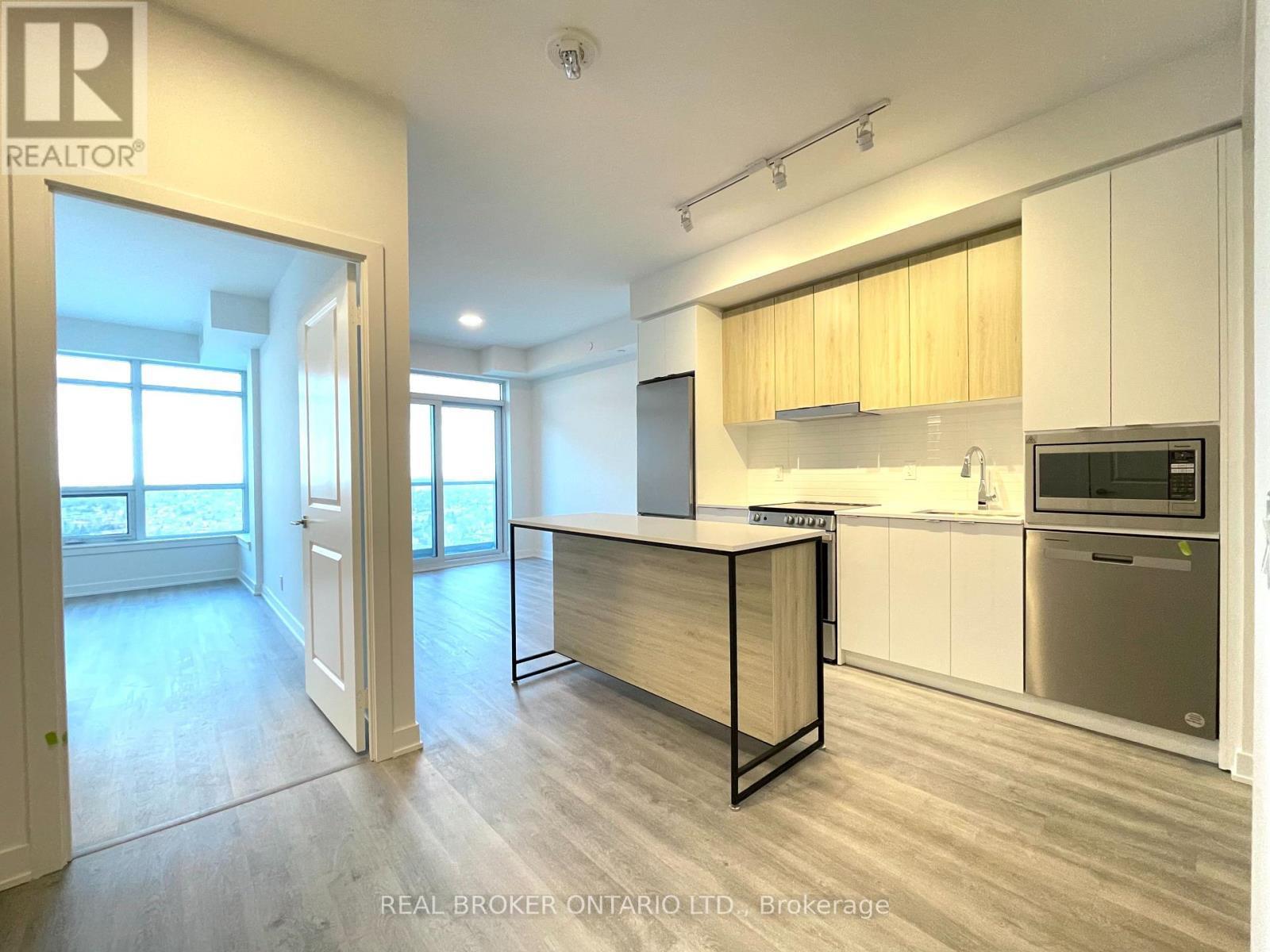 2009 - 50 Upper Mall Way, Vaughan, ON