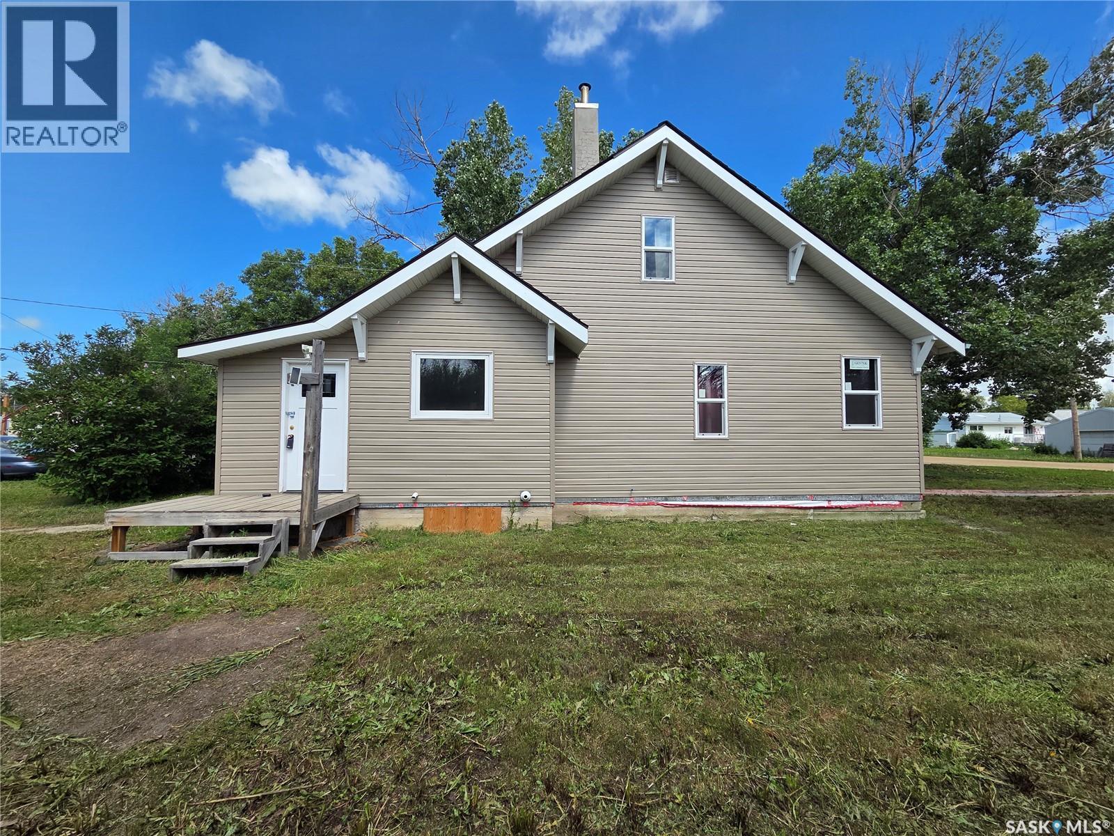 304 1St Avenue, Craik, SK