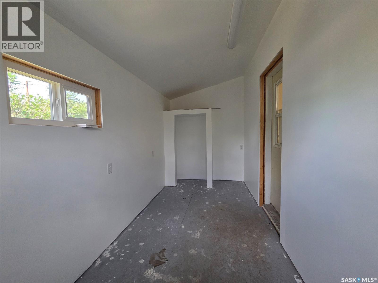 304 1St Avenue, Craik, SK