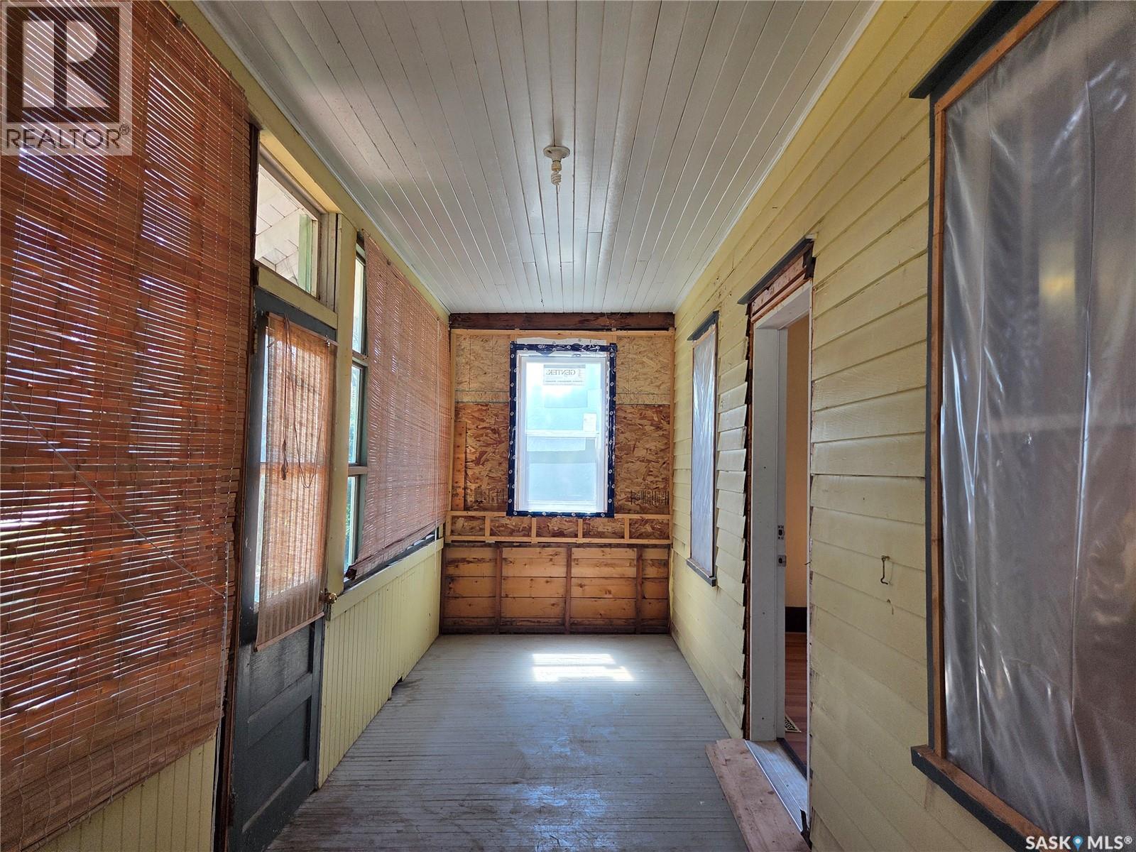 304 1St Avenue, Craik, SK