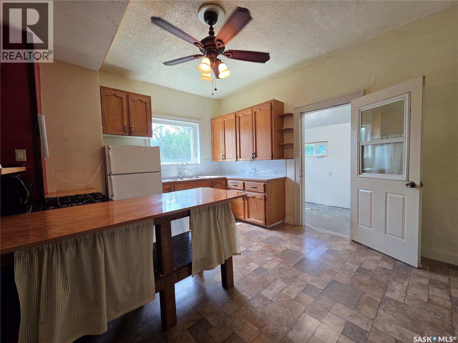 304 1St Avenue, Craik, SK