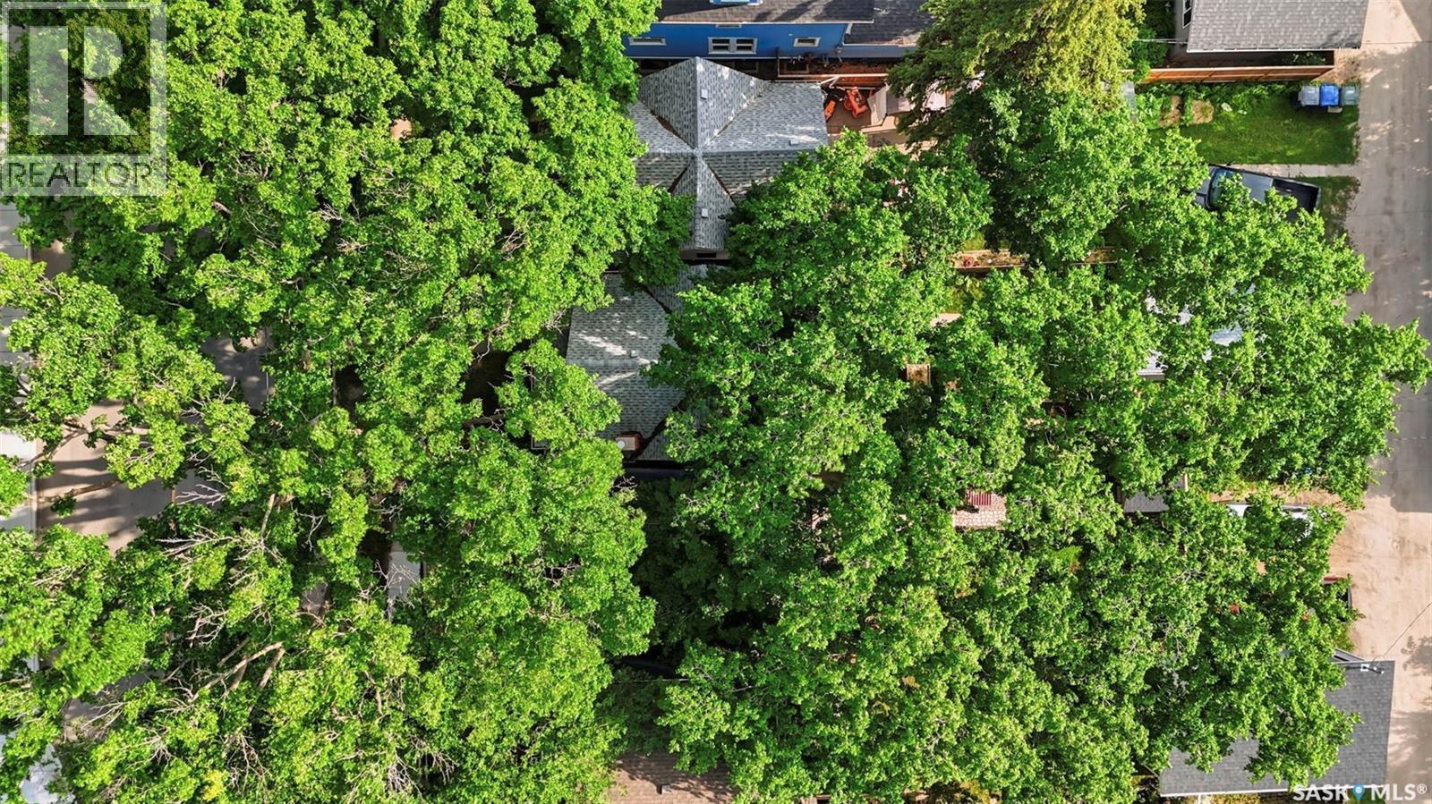 805 H Avenue S, Saskatoon, SK