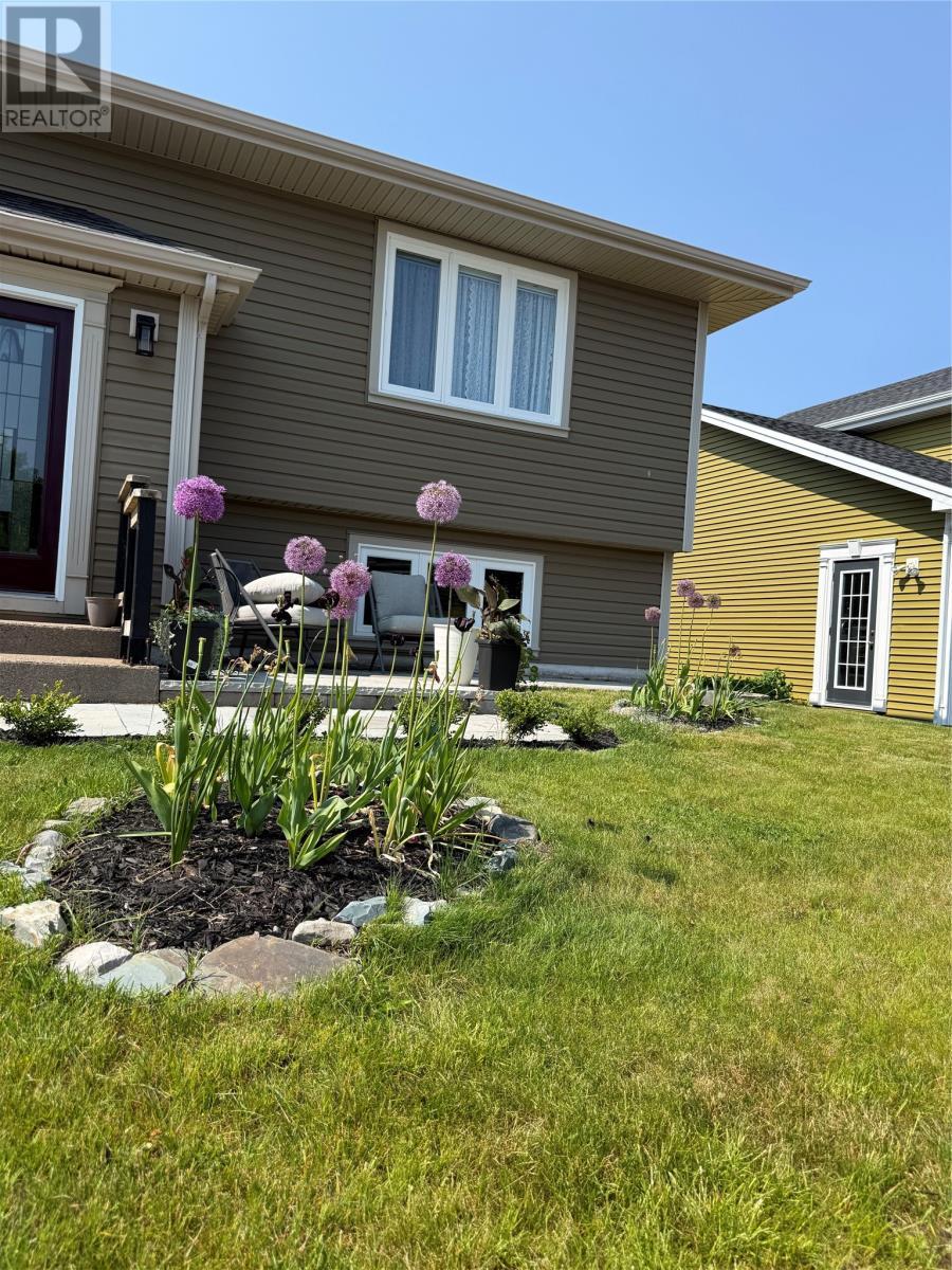 10 Jacaranda Place, St. John’S, NL