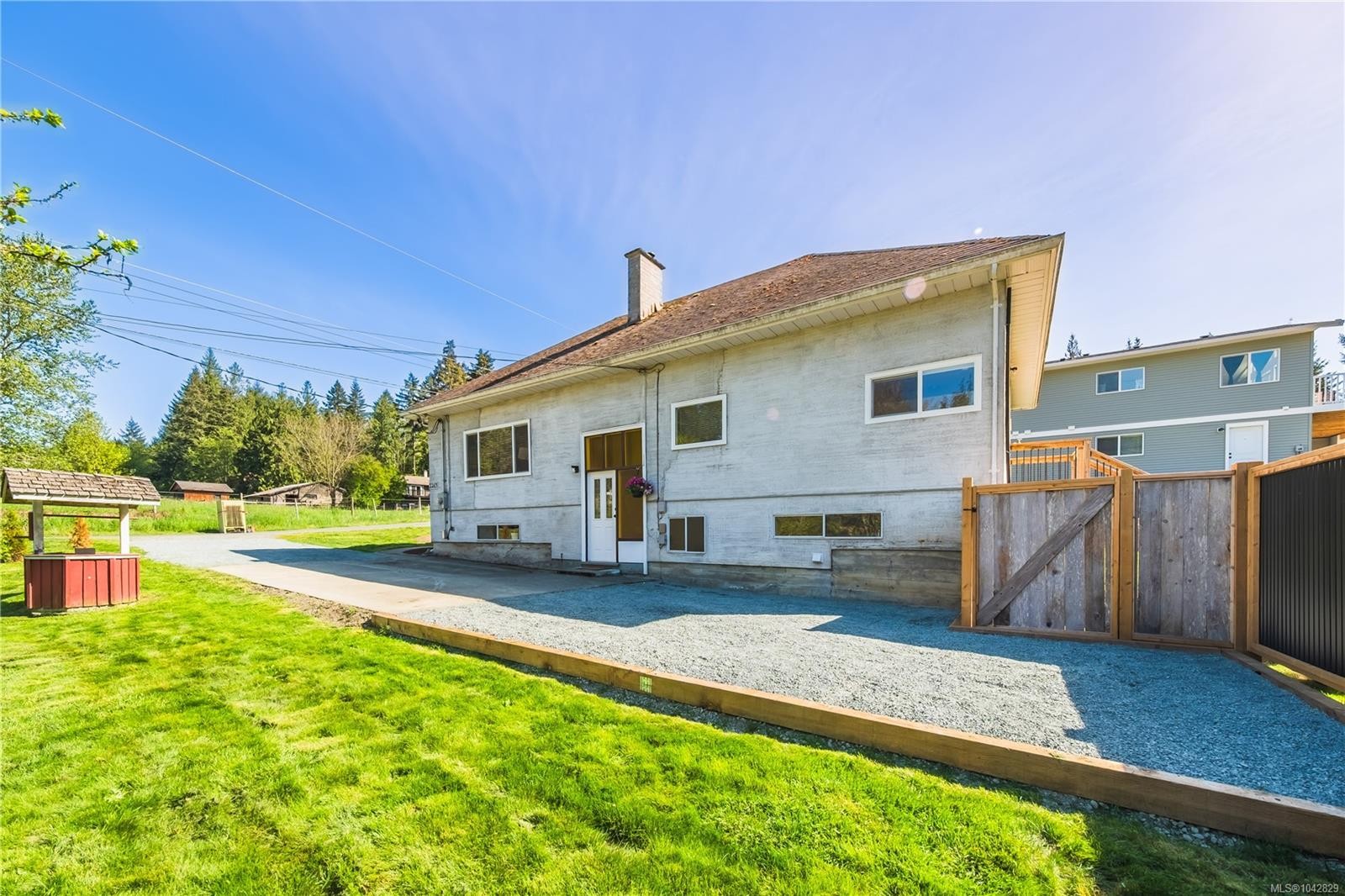 2263 Dick Ave, Nanaimo, BC