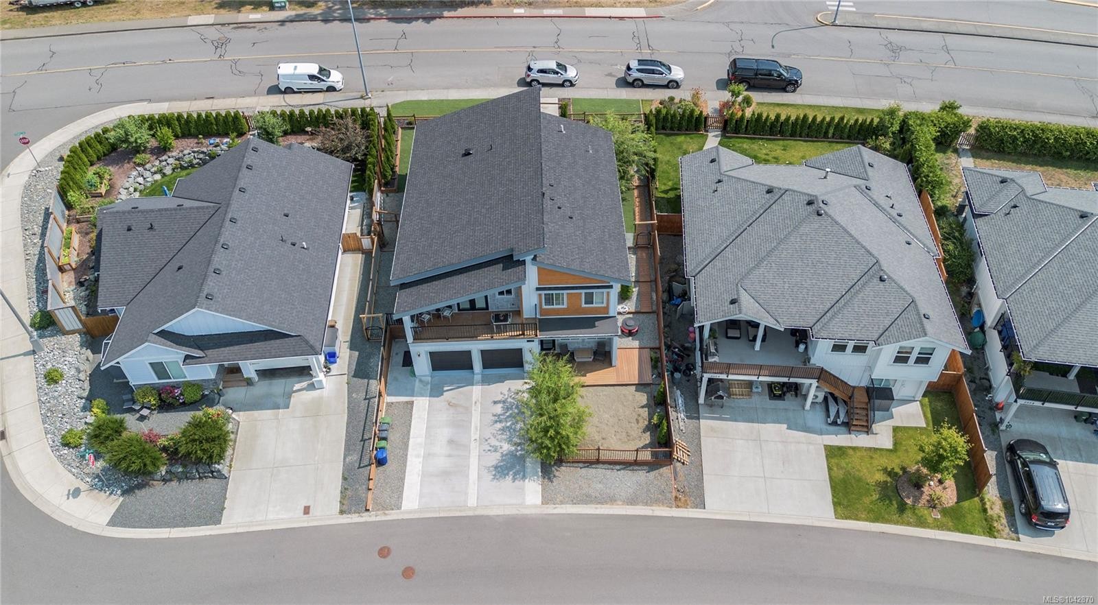 2020 Ernest Lane, Duncan, BC