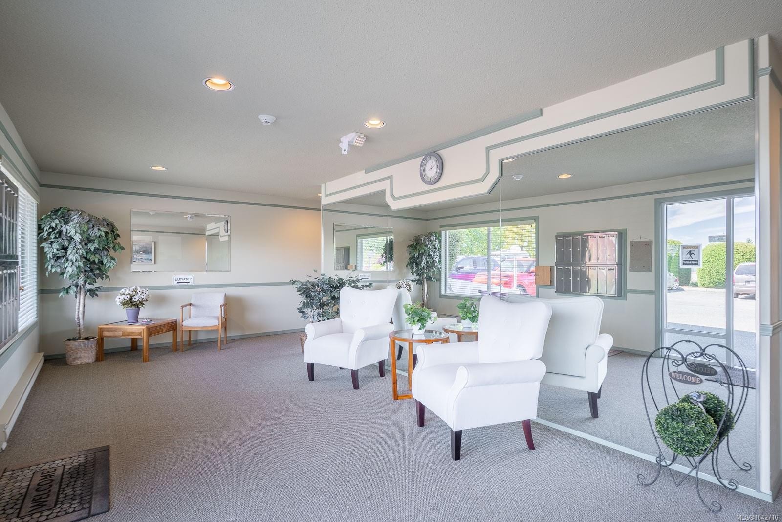 #202-9958 Daniel St, Chemainus, BC