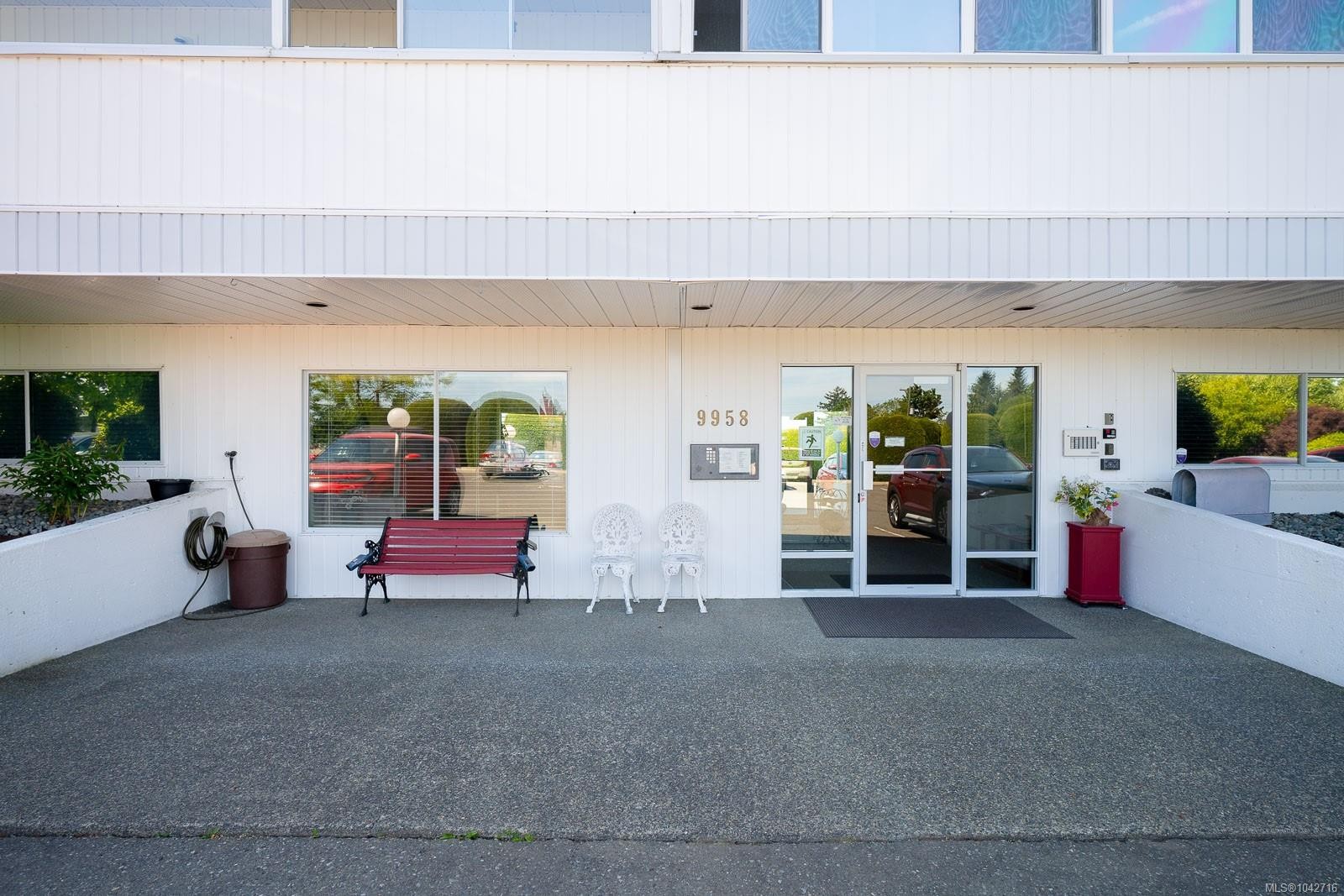 #202-9958 Daniel St, Chemainus, BC