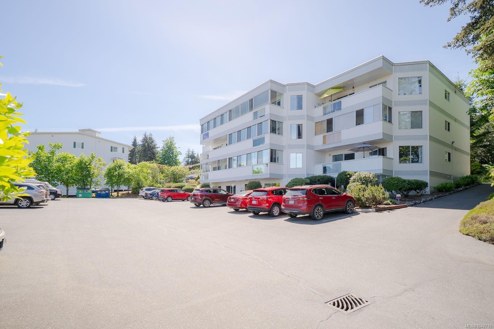 #202-9958 Daniel St, Chemainus, BC