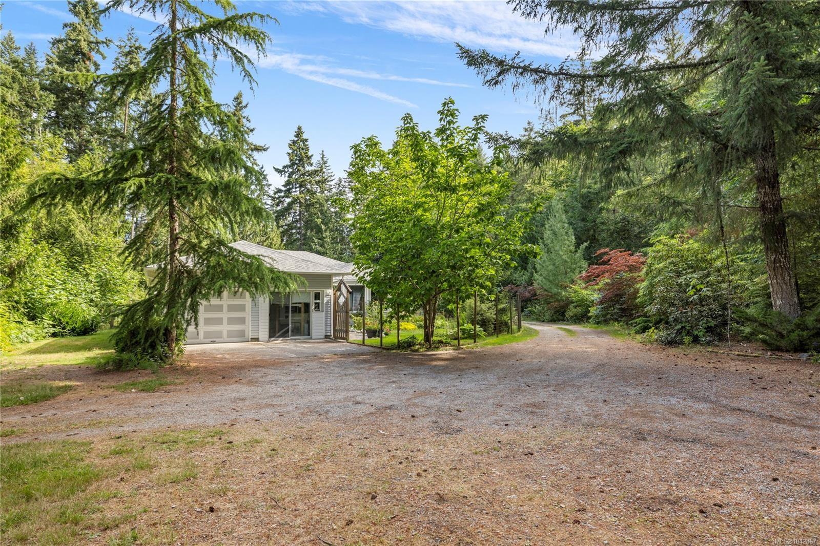 3198 Melon Rd, Hilliers, BC
