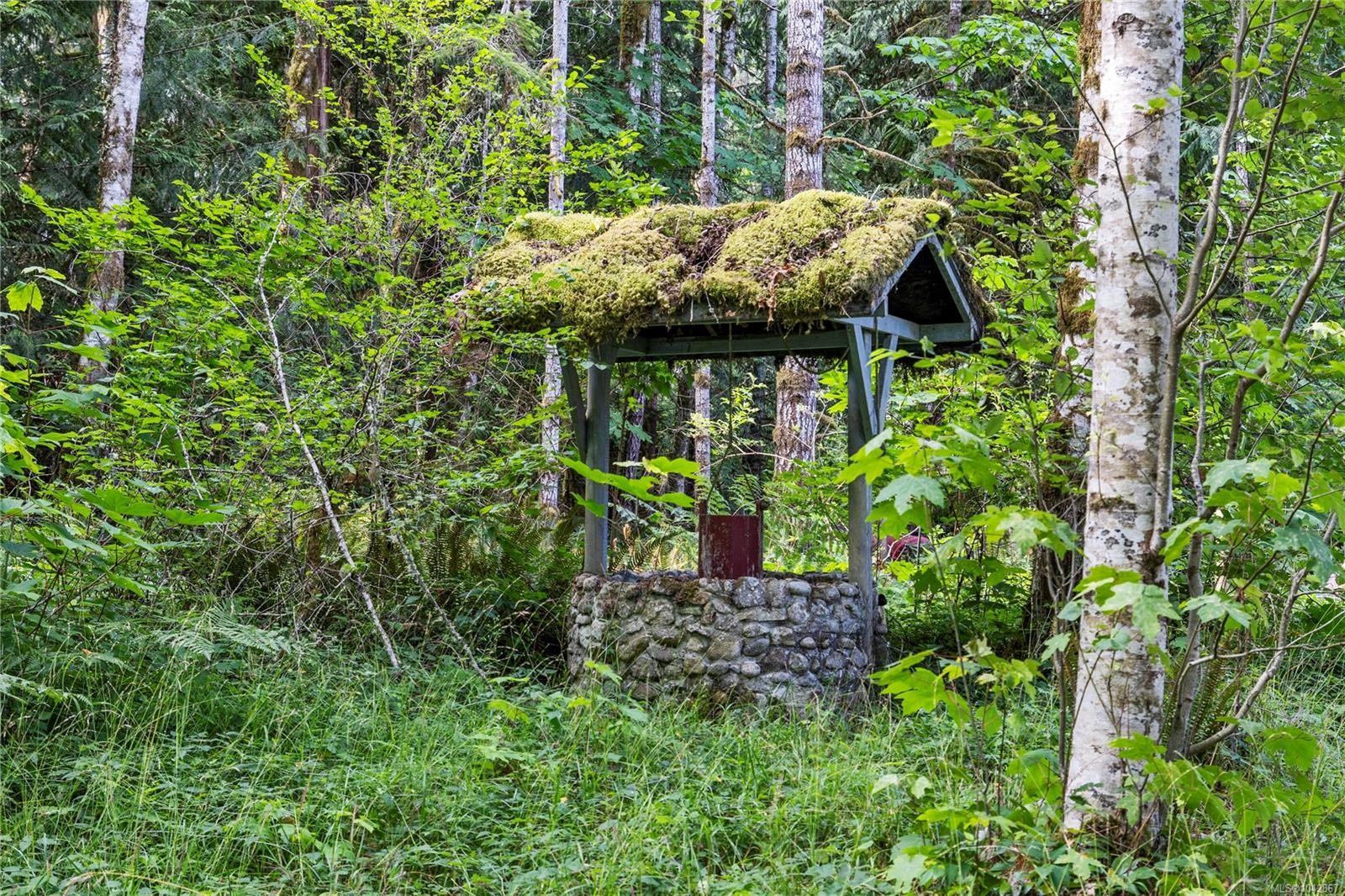 3198 Melon Rd, Hilliers, BC