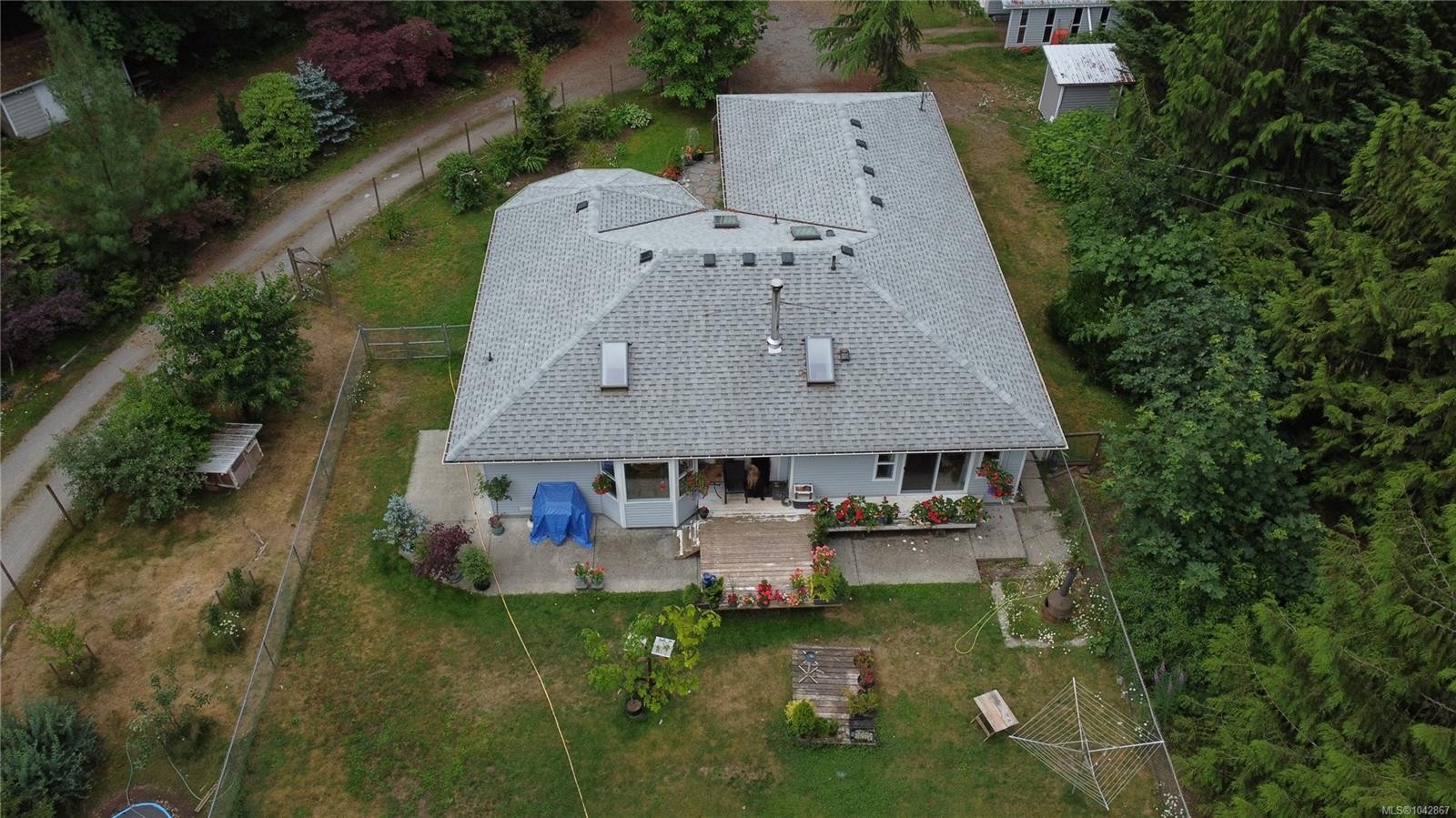3198 Melon Rd, Hilliers, BC