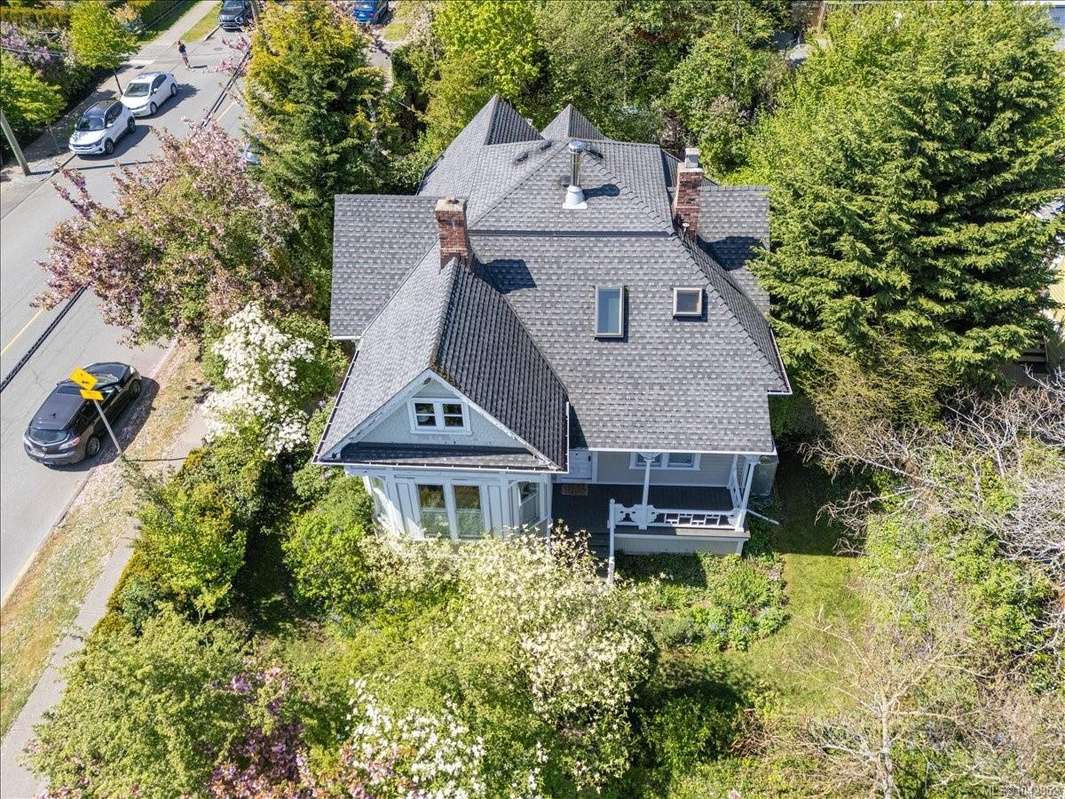 133 Milton St, Nanaimo, BC