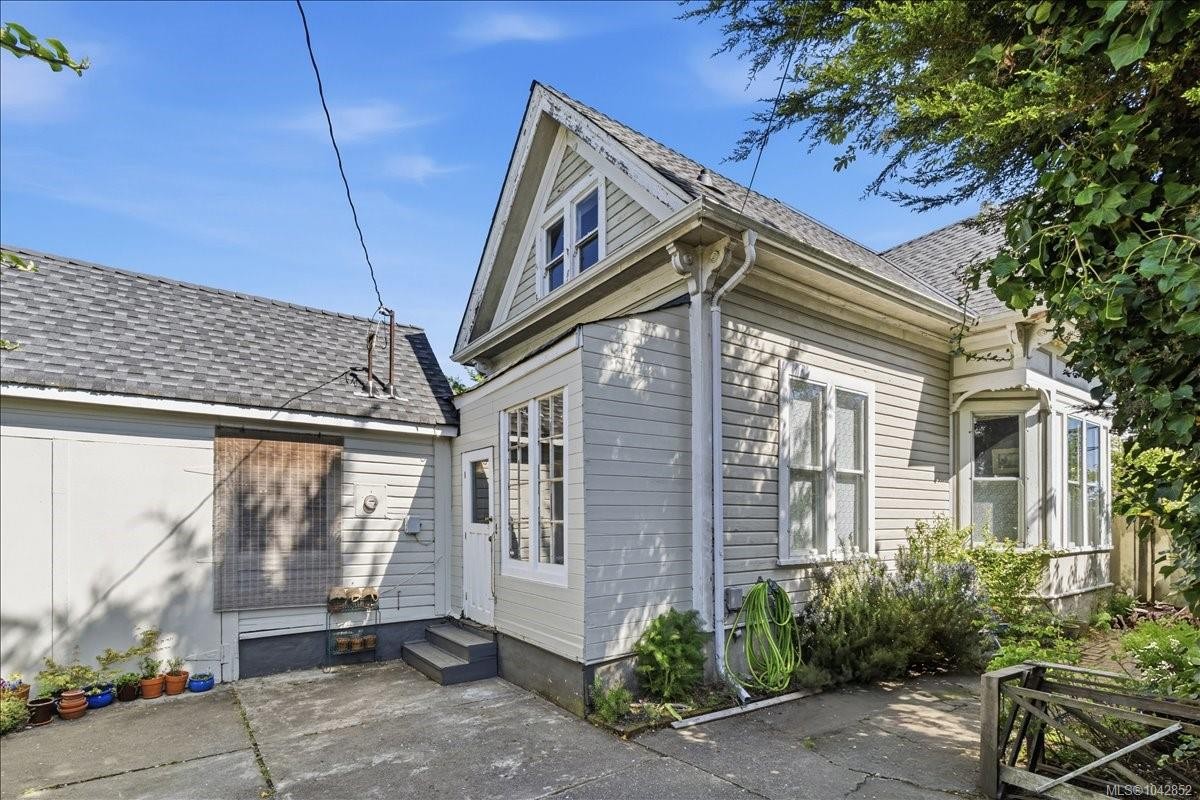 133 Milton St, Nanaimo, BC
