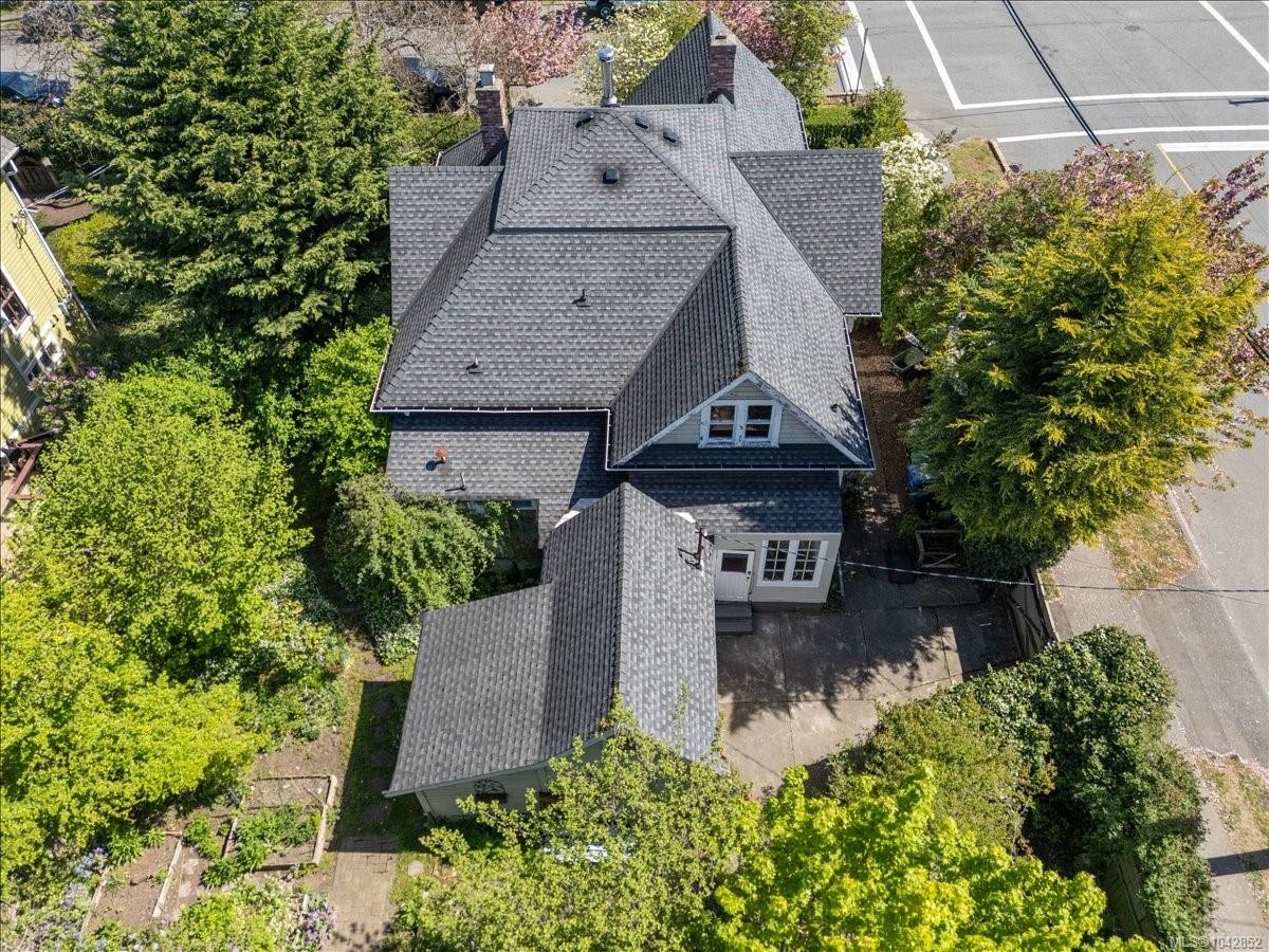133 Milton St, Nanaimo, BC