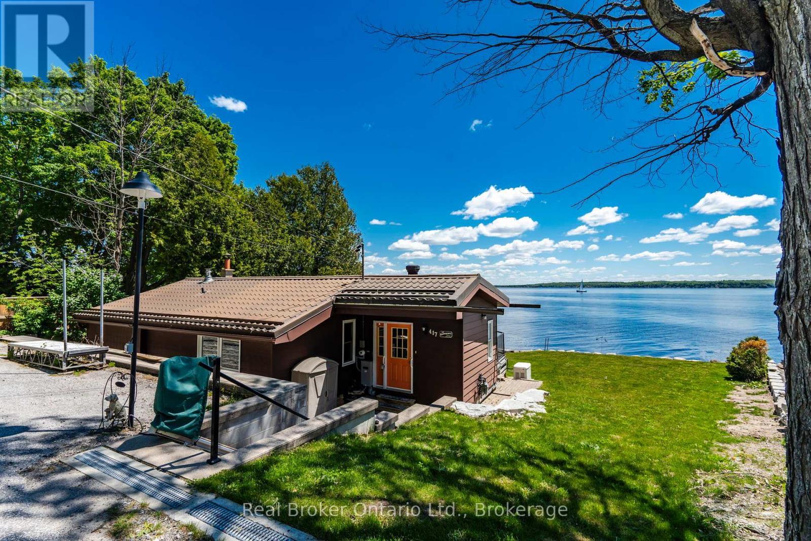 417 Pheasant Lane, Midland, ON - Outdoor With Body Of Water